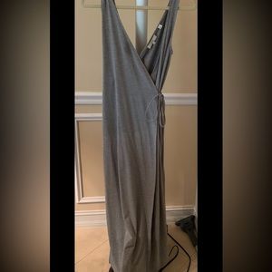 VINCE Heather Grey Maxi Wrap Dress size M new never worn. Easy summer dressing